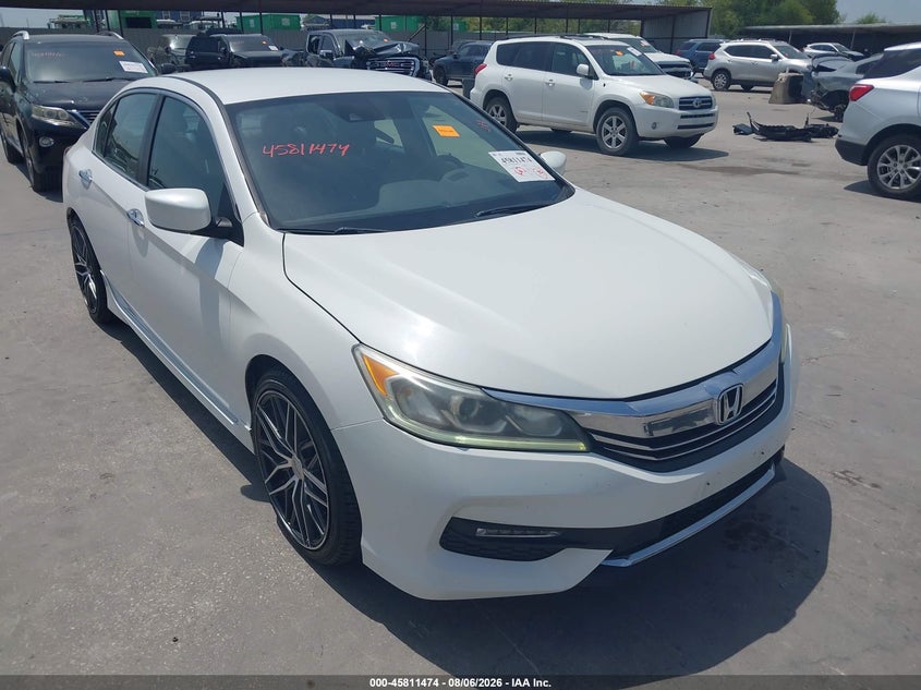2017 Honda Accord VIN 1HGCR2F66HA218090 — IAAI salvage auction photo