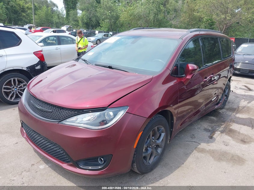 2019 Chrysler Pacifica VIN 2C4RC1BG0KR593480 IAAI salvage auction — REAR END, Salvage (Mississippi), sold $5,400 on 2026-09-23 (photo 2)