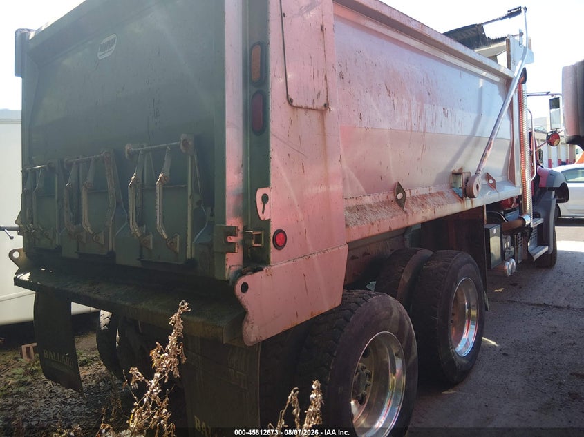 2021 Mack Granite VIN 1M2GR4GC0MM025034 IAAI salvage auction — Unknown, Salvage (Massachusetts), sold $58,000 on 2026-09-09 (photo 4)