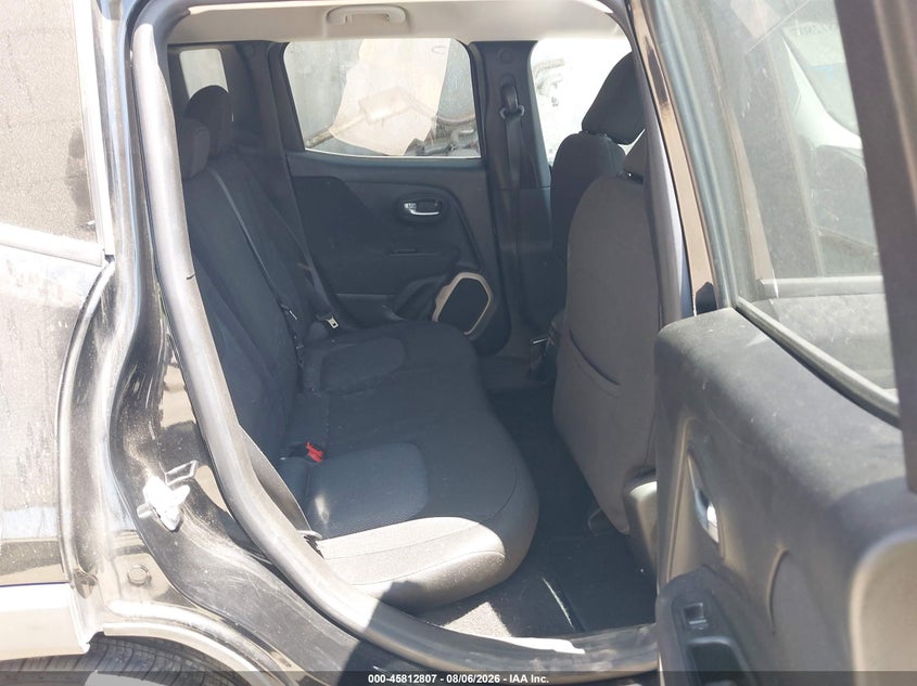 2016 Jeep Renegade VIN ZACCJABT5GPE03449 IAAI salvage auction — REAR END, Wait Title, sold $925 on 2026-08-17 (photo 8)