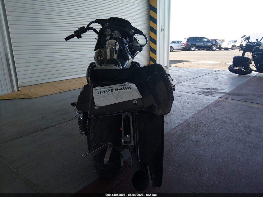 2015 Harley-davidson Road glide VIN 1HD1KHM17FB603684 IAAI salvage auction — SIDE, Wait Title, sold $1,000 on 2026-10-09 (photo 6)