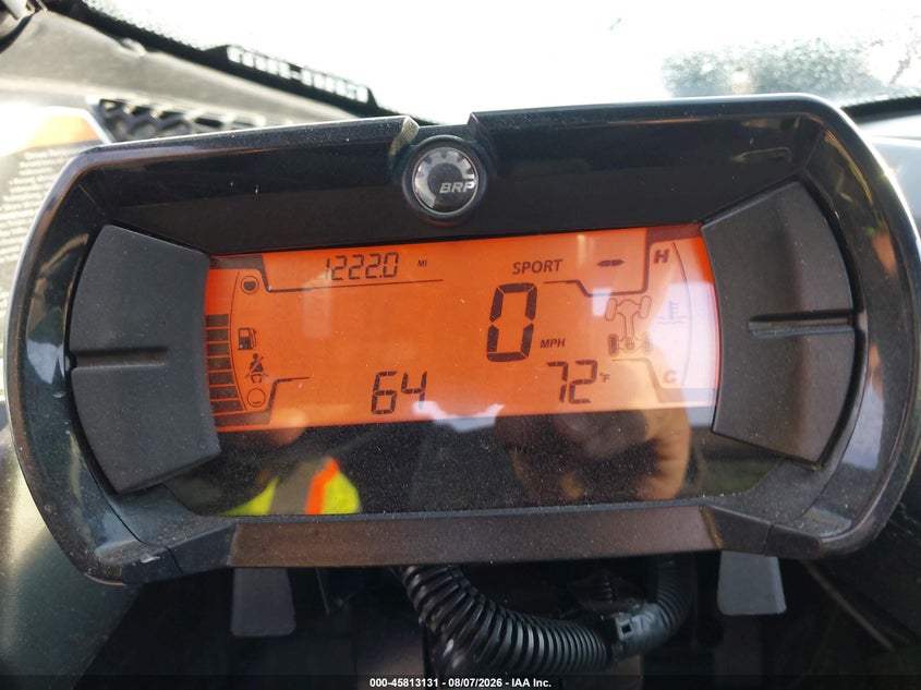 2026 Can-am/ brp Maverick VIN 3JBVGAV4XTE001089 IAAI salvage auction — WATER/FLOOD, Salvage Title, sold $12,300 on 2026-09-15 (photo 7)