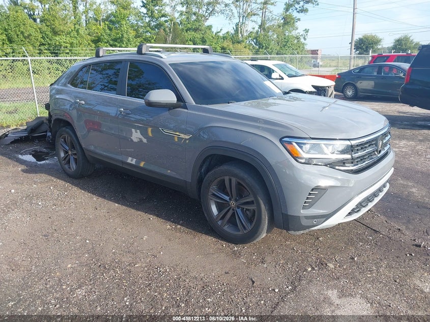 2021 Volkswagen Atlas cross sport VIN 1V2WE2CA1MC221346 — IAAI salvage auction photo