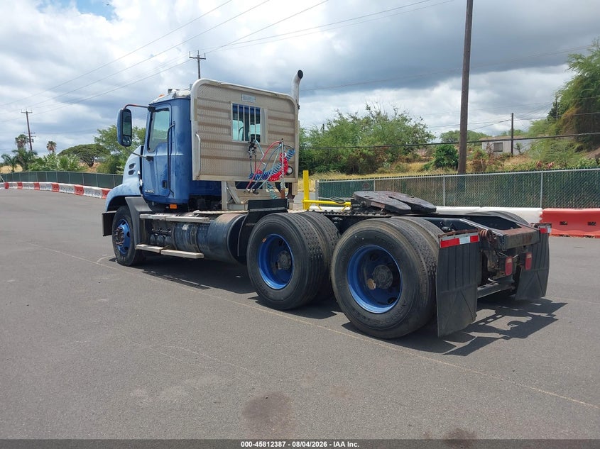 2008 Mack 600 rd600 VIN 1M1AW02Y88N002292 IAAI salvage auction — NORMAL WEAR, Sf97 (Hawaii), sold $15,450 on 2026-09-01 (photo 3)