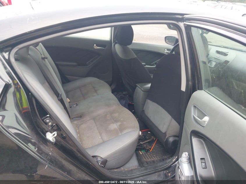 2017 Kia Forte VIN 3KPFL4A73HE111990 IAAI salvage auction — NORMAL WEAR, Clear (Pennsylvania), sold $875 on 2026-08-20 (photo 8)