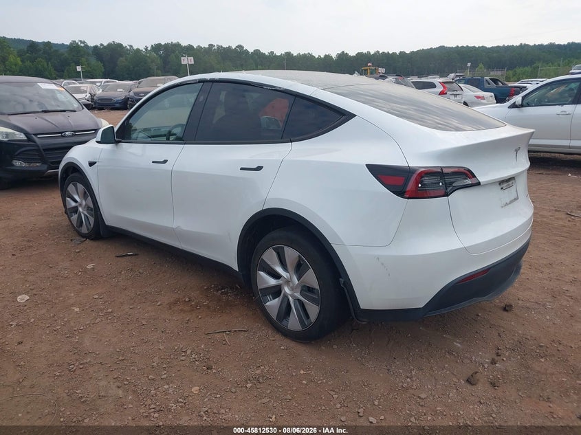 2023 Tesla Model y VIN 7SAYGDEE6PA146554 IAAI salvage auction — LEFT FRONT, Wait Title, sold $14,300 on 2026-09-03 (photo 3)