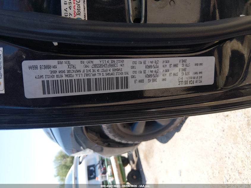 2017 Ram 1500 VIN 1C6RR6FG3HS855867 IAAI salvage auction — RIGHT FRONT, Salvage Title, sold $1,525 on 2026-10-15 (photo 9)