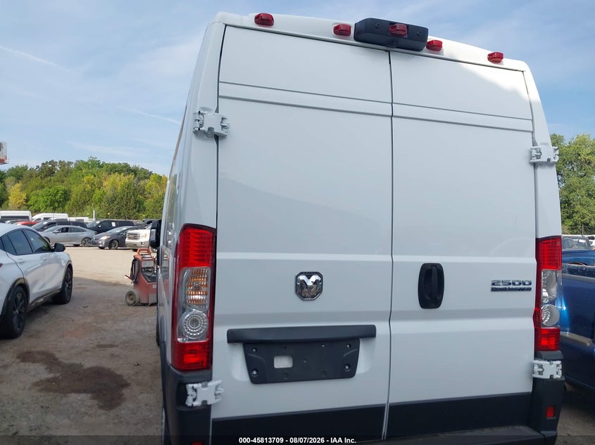 2026 Ram Promaster 2500 VIN 3C6LRVCG7TE174899 IAAI salvage auction — NORMAL WEAR, Enterprise Vehicles Clear Only (South Dakota), sold $23,650 on 2026-08-12 (photo 3)