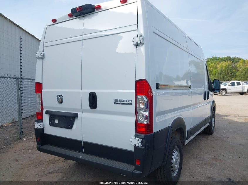 2026 Ram Promaster 2500 VIN 3C6LRVCG7TE174899 IAAI salvage auction — NORMAL WEAR, Enterprise Vehicles Clear Only (South Dakota), sold $23,650 on 2026-08-12 (photo 4)