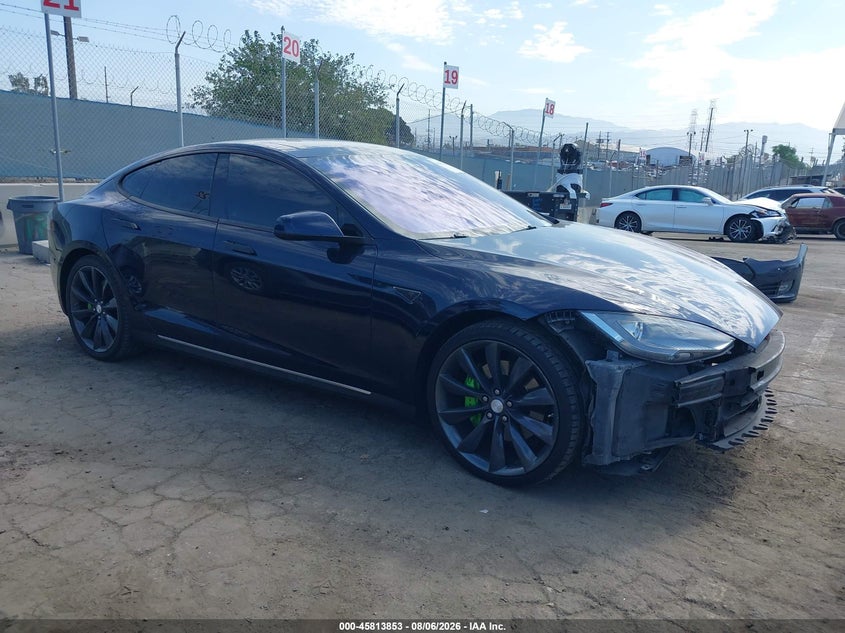 2014 Tesla Model s VIN 5YJSA1S15EFP55722 IAAI salvage auction — FRONT END, Salvage (California), sold $25 on 2026-08-26 (photo 1)