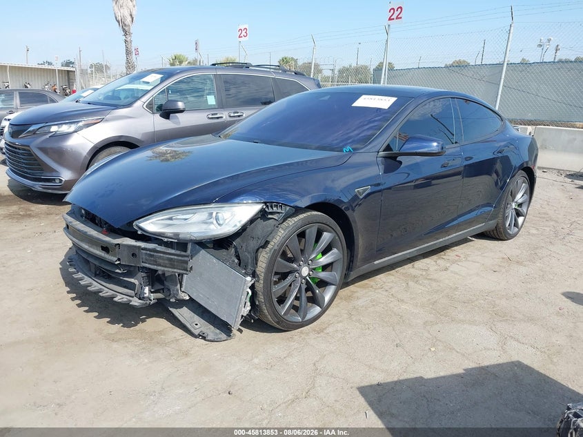 2014 Tesla Model s VIN 5YJSA1S15EFP55722 IAAI salvage auction — FRONT END, Salvage (California), sold $25 on 2026-08-26 (photo 2)