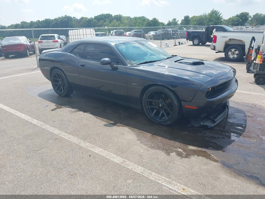 2017 Dodge Challenger VIN 2C3CDZBT8HH618000 — IAAI salvage auction photo
