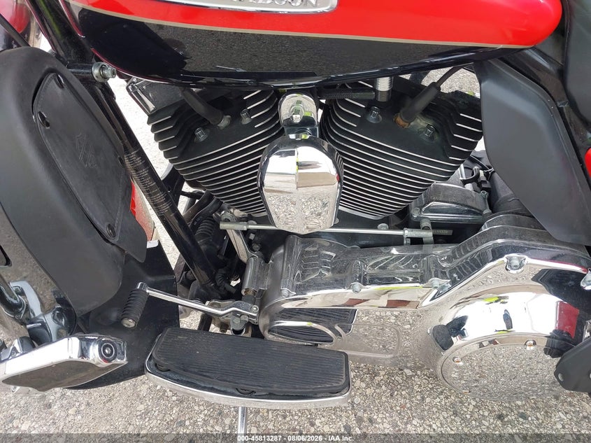 2010 Harley-davidson Flhtk VIN 1HD1KEM10AB671817 IAAI salvage auction — FRONT END, Junk Bill Of Sale Mv2459 (Wisconsin), sold $2,550 on 2026-09-03 (photo 9)