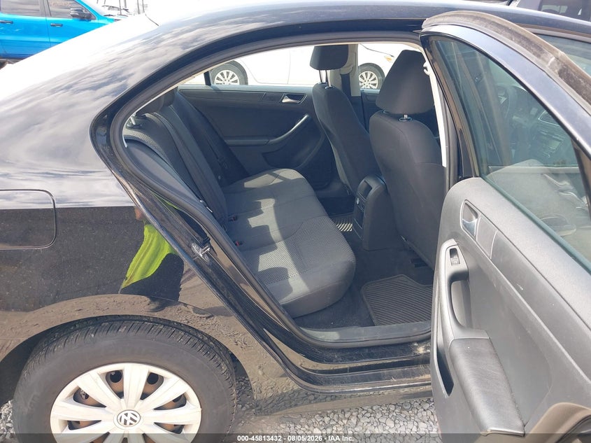 2013 Volkswagen Jetta VIN 3VW2K7AJ5DM291047 IAAI salvage auction — NORMAL WEAR, Original (Ohio), sold $700 on 2026-08-29 (photo 8)