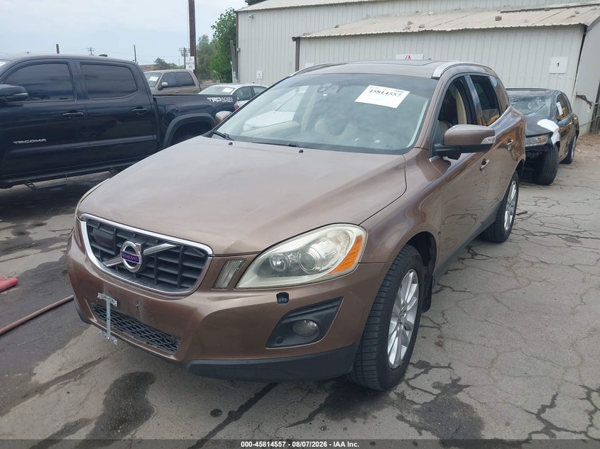 2010 Volvo Xc60 VIN YV4992DZ7A2035221 IAAI salvage auction — REAR END, Salvage (California), sold $650 on 2026-08-18 (photo 2)