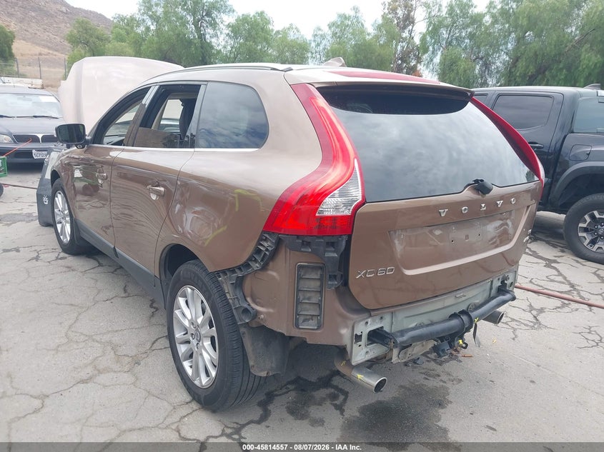 2010 Volvo Xc60 VIN YV4992DZ7A2035221 IAAI salvage auction — REAR END, Salvage (California), sold $650 on 2026-08-18 (photo 3)