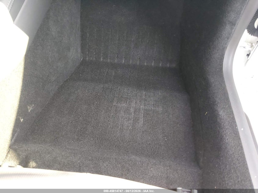 2025 Tesla Model 3 VIN 5YJ3E1EA9SF950724 IAAI salvage auction — REAR END, Salvage Title, sold $16,975 on 2026-09-04 (photo 8)