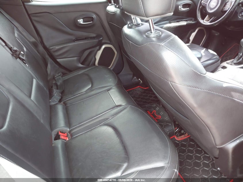 2016 Jeep Renegade VIN ZACCJADT0GPC85078 IAAI salvage auction — NORMAL WEAR, Clear (Florida), sold $25 on 2026-08-16 (photo 8)
