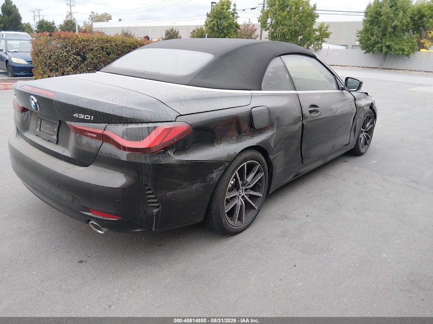 2027 BMW 4er VIN WBA53DB0XVCX77368 IAAI salvage auction — SIDE, Salvage Title, sold $43,600 on 2026-08-31 (photo 4)
