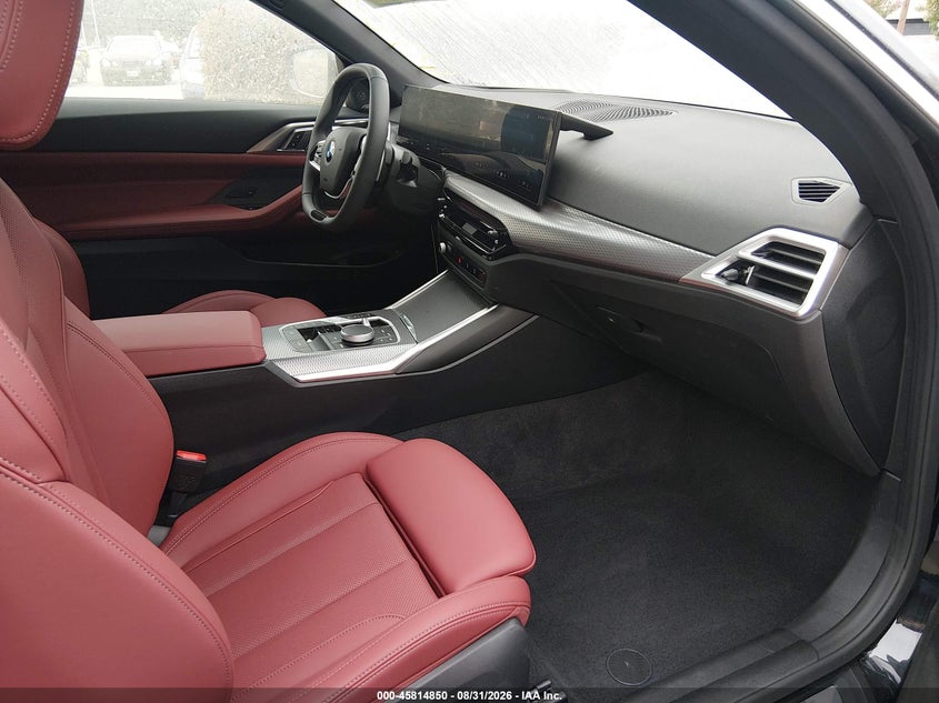 2027 BMW 4er VIN WBA53DB0XVCX77368 IAAI salvage auction — SIDE, Salvage Title, sold $43,600 on 2026-08-31 (photo 5)