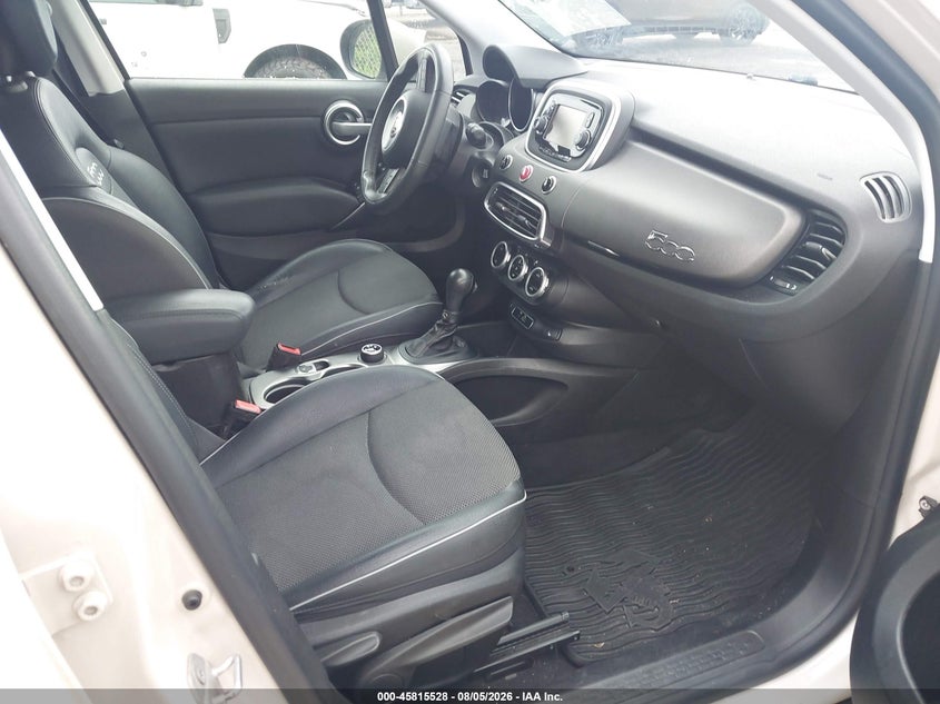 2016 Fiat 500x VIN ZFBCFXCT9GP338964 IAAI salvage auction — NORMAL WEAR, Clear (Florida), sold $425 on 2026-08-12 (photo 5)