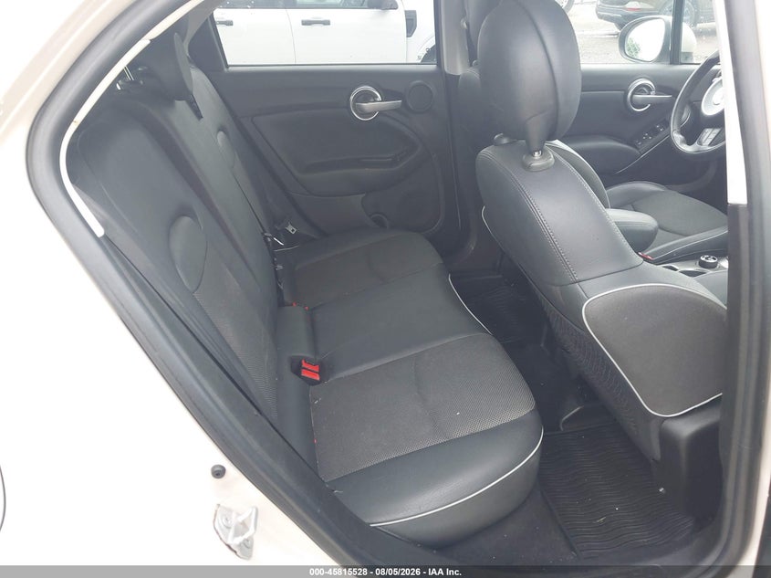 2016 Fiat 500x VIN ZFBCFXCT9GP338964 IAAI salvage auction — NORMAL WEAR, Clear (Florida), sold $425 on 2026-08-12 (photo 8)