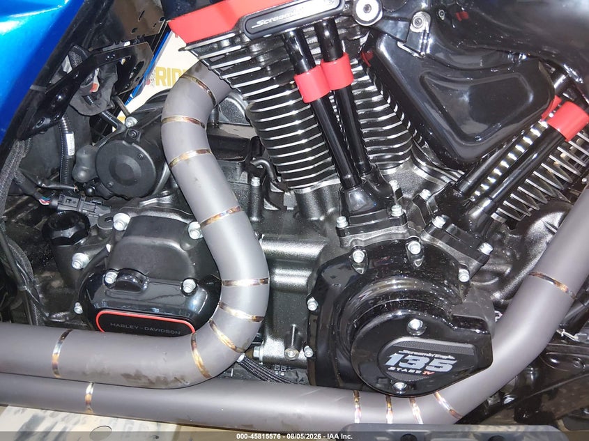 2026 Harley-davidson Road glide VIN 1HD1TL814TB952033 IAAI salvage auction — FRONT END, Salvage Title, sold $26,900 on 2026-10-06 (photo 8)