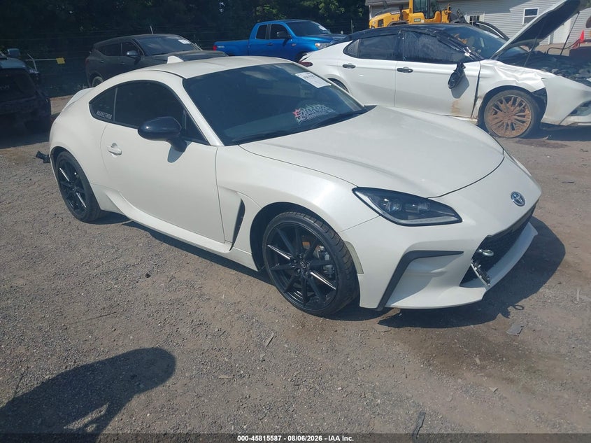 2023 Toyota Gr 86 VIN JF1ZNBE15P9763259 — IAAI salvage auction photo