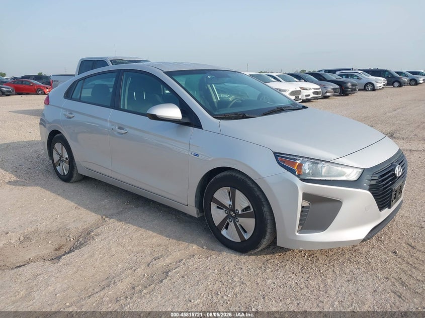 2018 Hyundai Ioniq hybrid VIN KMHC65LC1JU075696 — IAAI salvage auction photo