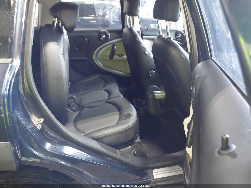 2014 Mini Countryman VIN WMWZB3C54EWM32148 IAAI salvage auction — NORMAL WEAR, Clear (Maryland), sold $275 on 2026-09-10 (photo 8)