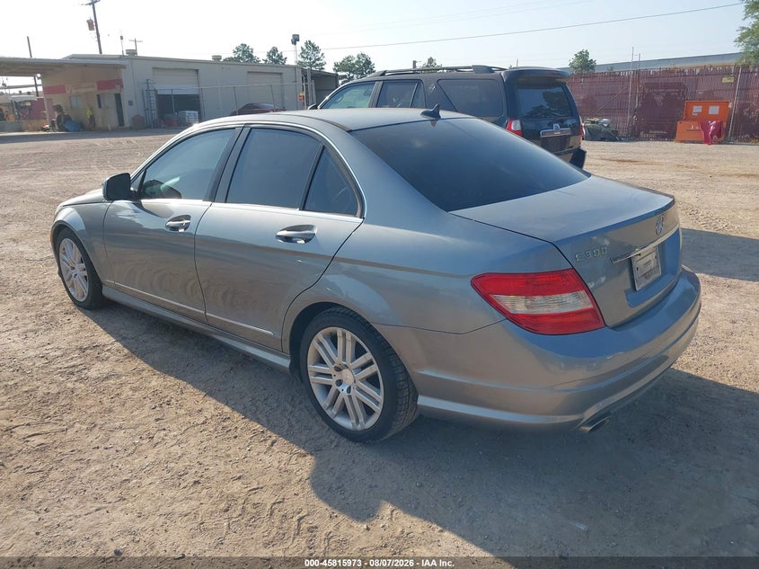 2009 Mercedes-benz C class VIN WDDGF54XX9R066930 IAAI salvage auction — NORMAL WEAR, Original (Texas), sold $550 on 2026-08-13 (photo 3)