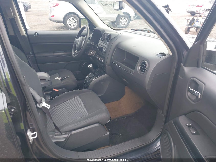 2016 Jeep Liberty (patriot) VIN 1C4NJPBB0GD548755 IAAI salvage auction — LEFT FRONT, Salvage Title, sold $1,200 on 2026-08-27 (photo 5)