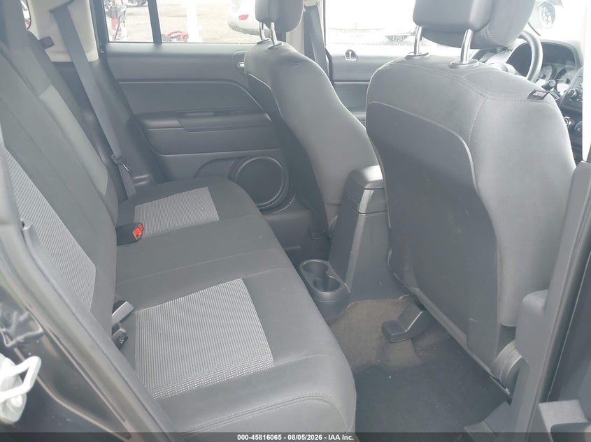 2016 Jeep Liberty (patriot) VIN 1C4NJPBB0GD548755 IAAI salvage auction — LEFT FRONT, Salvage Title, sold $1,200 on 2026-08-27 (photo 8)