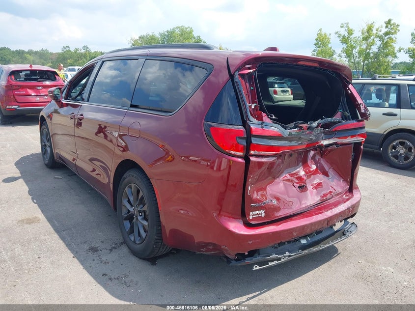 2021 Chrysler Pacifica VIN 2C4RC1BG7MR500683 IAAI salvage auction — REAR END, Salvage (Ohio), sold $9,500 on 2026-09-15 (photo 3)