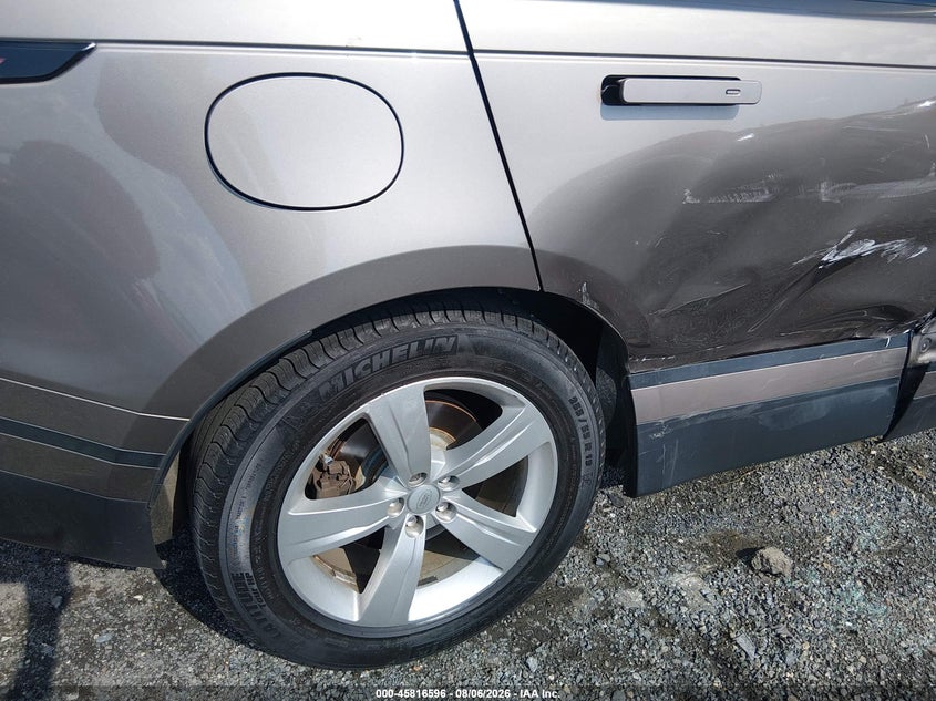 2018 Land rover Range rover velar VIN SALYB2RX3JA752496 IAAI salvage auction — RIGHT SIDE, Salvage Title, sold $9,000 on 2026-09-08 (photo 6)