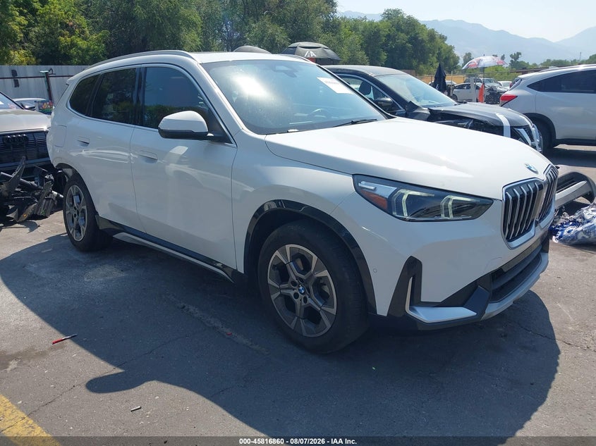 2025 BMW X1 VIN WBX73EF05S5180854 — IAAI salvage auction photo