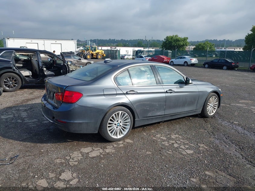 2014 BMW 3 series VIN WBA3B5G5XENS10182 IAAI salvage auction — LEFT FRONT, Clear (Pennsylvania), sold $1,675 on 2026-08-14 (photo 4)