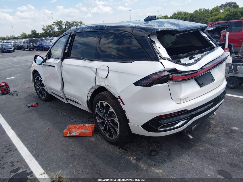 2025 Lincoln Nautilus VIN 5LMPJ8K40SJ963495 IAAI salvage auction — ROLLOVER, Salvage Title, sold $1,300 on 2026-09-08 (photo 3)