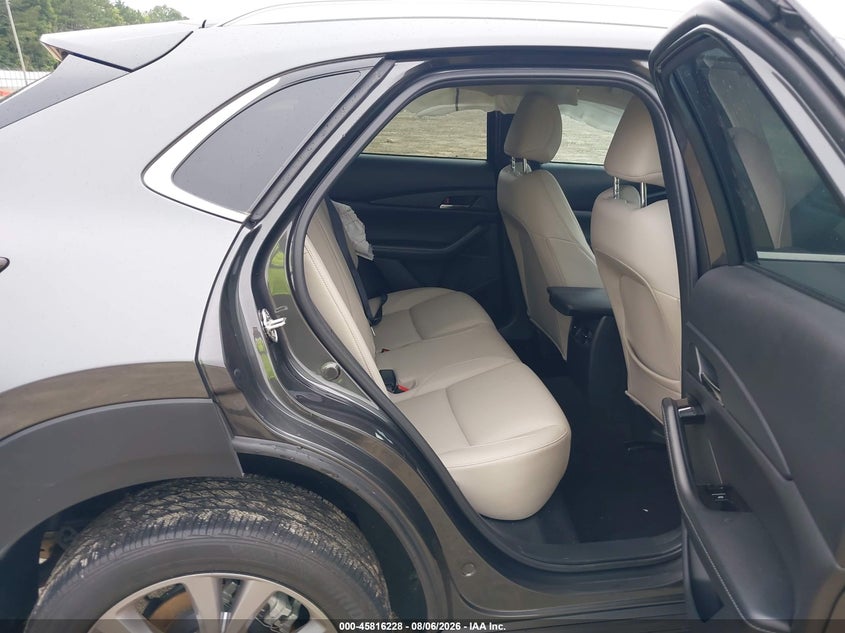 2023 Mazda Cx-30 VIN 3MVDMBCM0PM563538 IAAI salvage auction — FRONT END, Salvage Title, sold $8,100 on 2026-09-03 (photo 8)