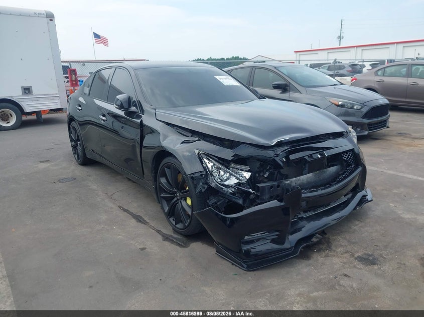 2015 Infiniti Q50 VIN JN1BV7AP2FM357201 IAAI salvage auction — RIGHT FRONT, Wait Title, sold $2,750 on 2026-10-08 (photo 1)
