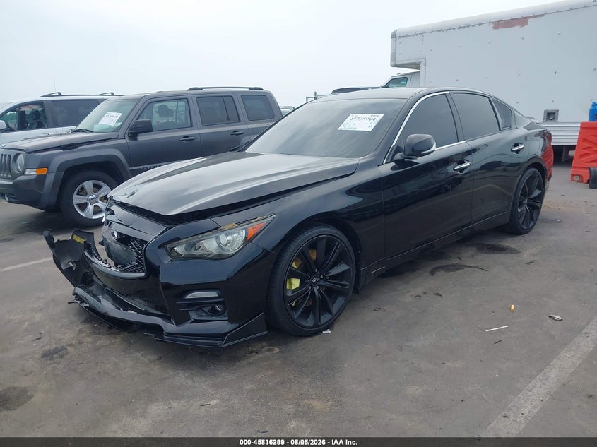 2015 Infiniti Q50 VIN JN1BV7AP2FM357201 IAAI salvage auction — RIGHT FRONT, Wait Title, sold $2,750 on 2026-10-08 (photo 2)