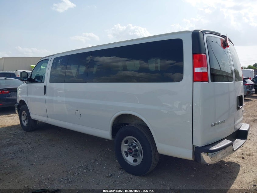 2025 Gmc Savana VIN 1GJZ7PFP0S1214167 IAAI salvage auction — ROOF, Salvage Title, sold $24,650 on 2026-08-13 (photo 3)