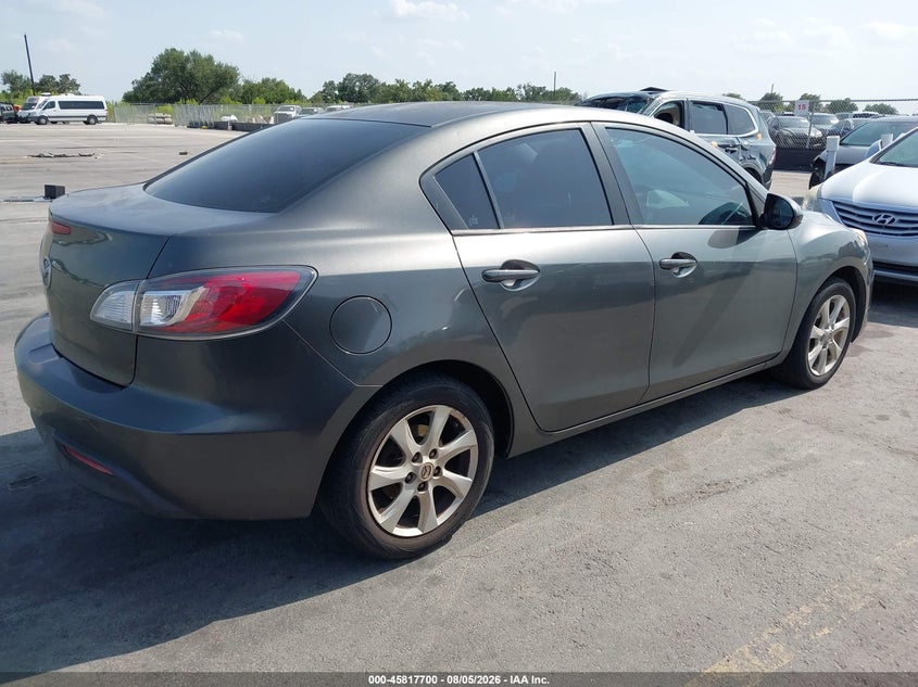 2011 Mazda 3 VIN JM1BL1VG6B1401870 IAAI salvage auction — NORMAL WEAR, Clear (Texas), sold $775 on 2026-08-22 (photo 4)
