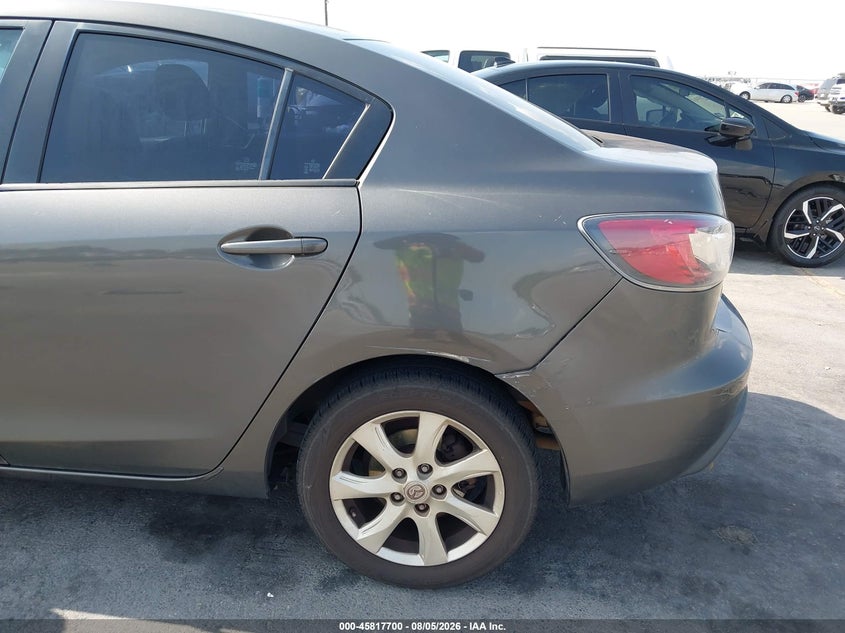 2011 Mazda 3 VIN JM1BL1VG6B1401870 IAAI salvage auction — NORMAL WEAR, Clear (Texas), sold $775 on 2026-08-22 (photo 6)