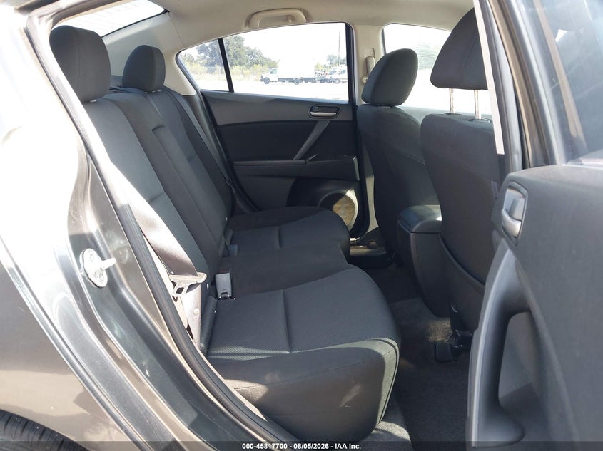 2011 Mazda 3 VIN JM1BL1VG6B1401870 IAAI salvage auction — NORMAL WEAR, Clear (Texas), sold $775 on 2026-08-22 (photo 8)