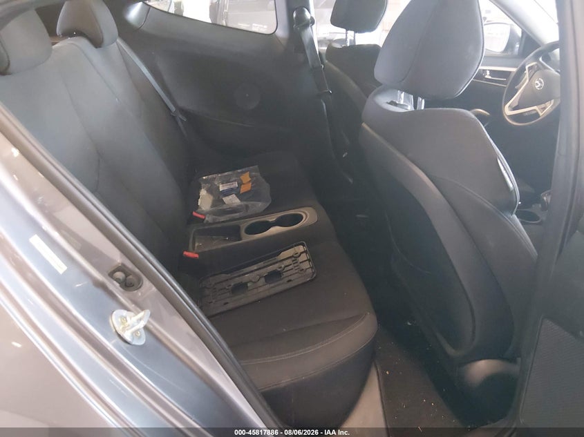 2014 Hyundai Veloster VIN KMHTC6AD4EU214803 IAAI salvage auction — NORMAL WEAR, Clear (Tennessee), sold $800 on 2026-08-23 (photo 8)