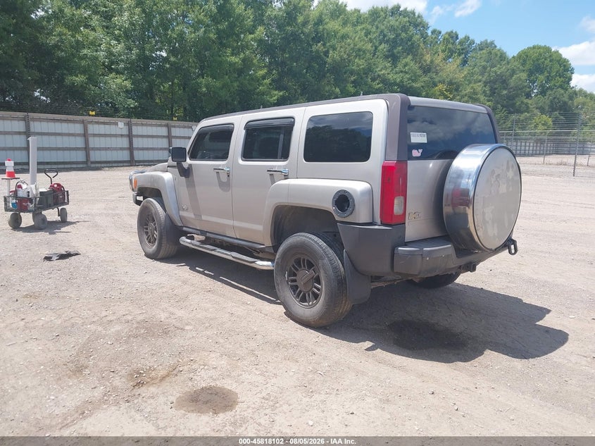 2006 Hummer H3 VIN 5GTDN136268250576 IAAI salvage auction — NORMAL WEAR, Clear (Tennessee), sold $625 on 2026-09-09 (photo 3)