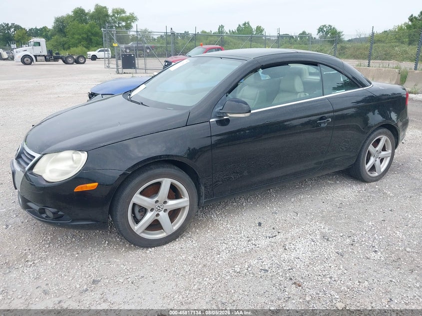 2007 Volkswagen Eos VIN WVWDA71F67V001287 IAAI salvage auction — NORMAL WEAR, Clear (Illinois), sold $300 on 2026-08-11 (photo 2)