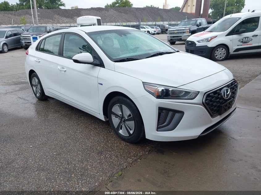 2020 Hyundai Ioniq hybrid VIN KMHC65LC4LU233130 — IAAI salvage auction photo