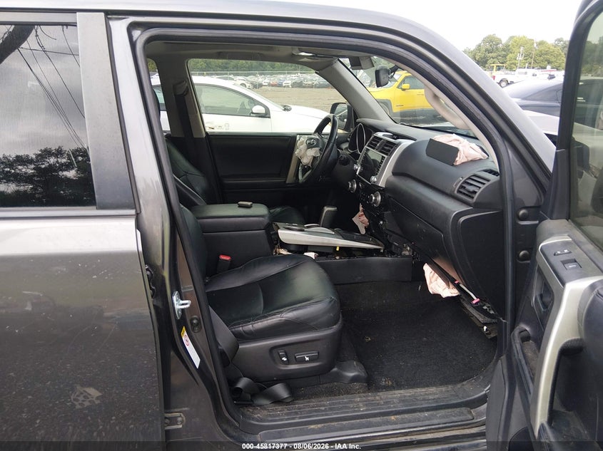 2013 Toyota 4runner VIN JTEZU5JR5D5057353 IAAI salvage auction — FRONT END, Wait Title, sold $6,500 on 2026-10-13 (photo 5)
